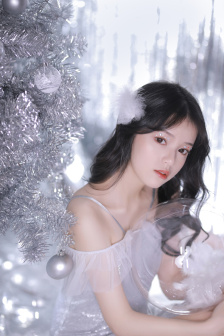 公翁猛烈进出H